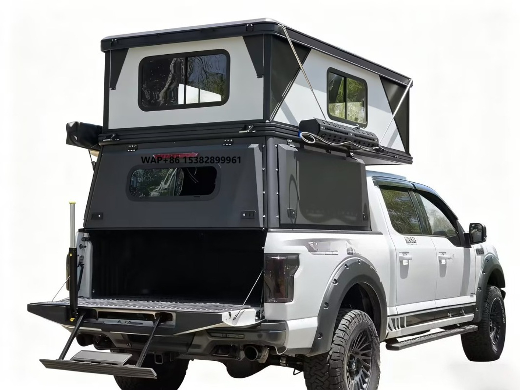 Roof Tent Hardshell Aluminum - Pop up Roof Top BakkieTent Aluminum